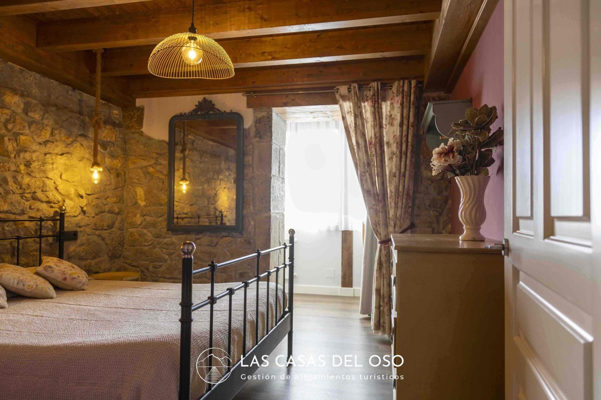 El Mirador De San Trocaya - Las Casas Del Oso Villamarcel Exteriör bild