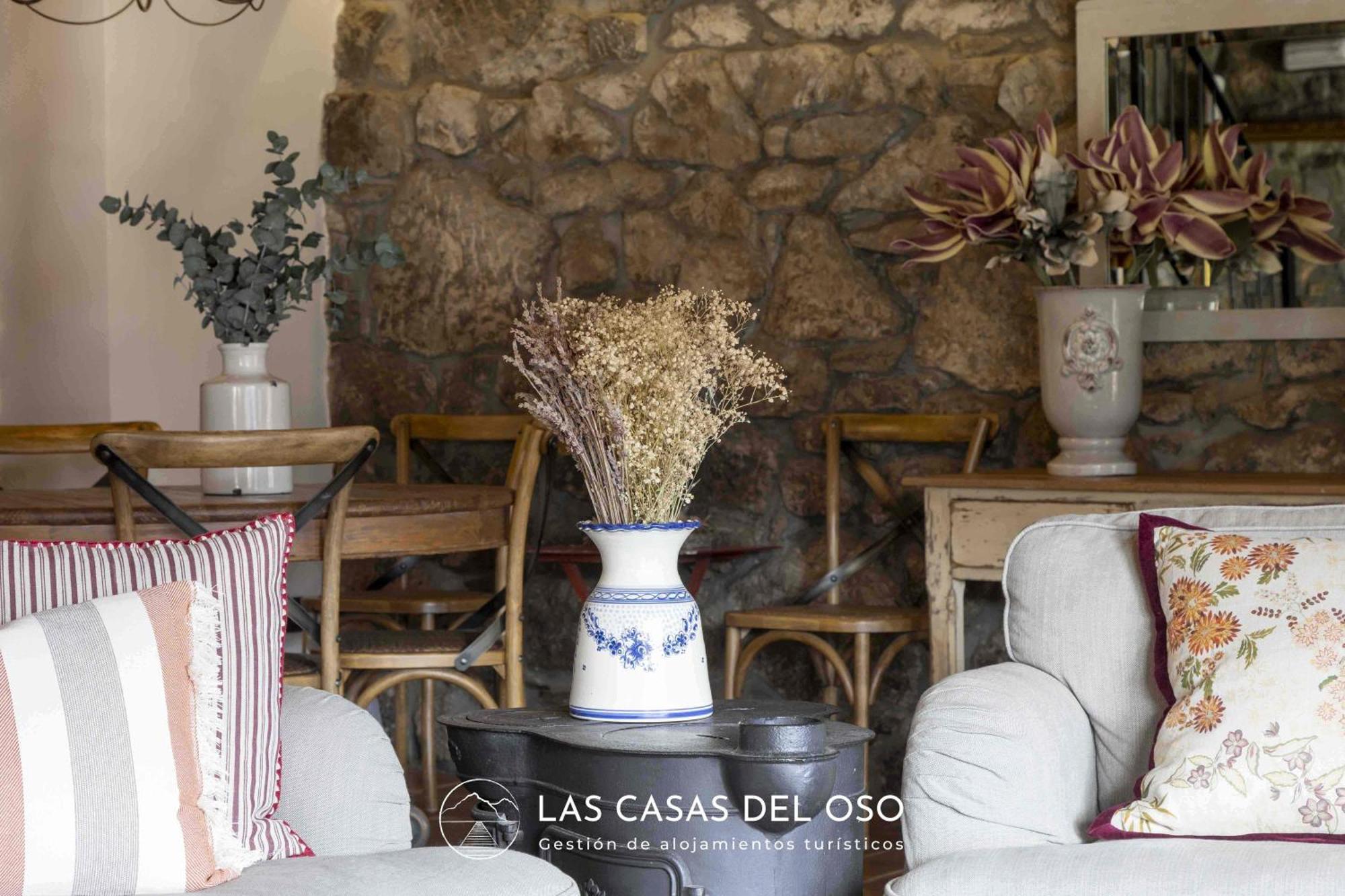 El Mirador De San Trocaya - Las Casas Del Oso Villamarcel Exteriör bild
